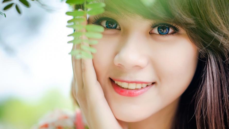 中国最大电力负荷首次突破15亿千瓦